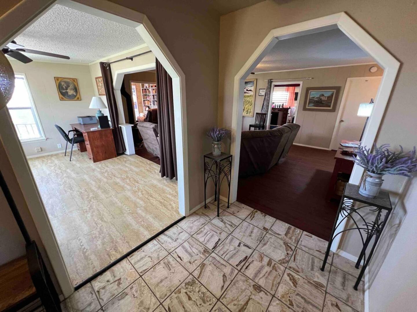Hole In The Wall Getaway - Usa Mexico Border Bed And Breakfast Columbus 外观 照片